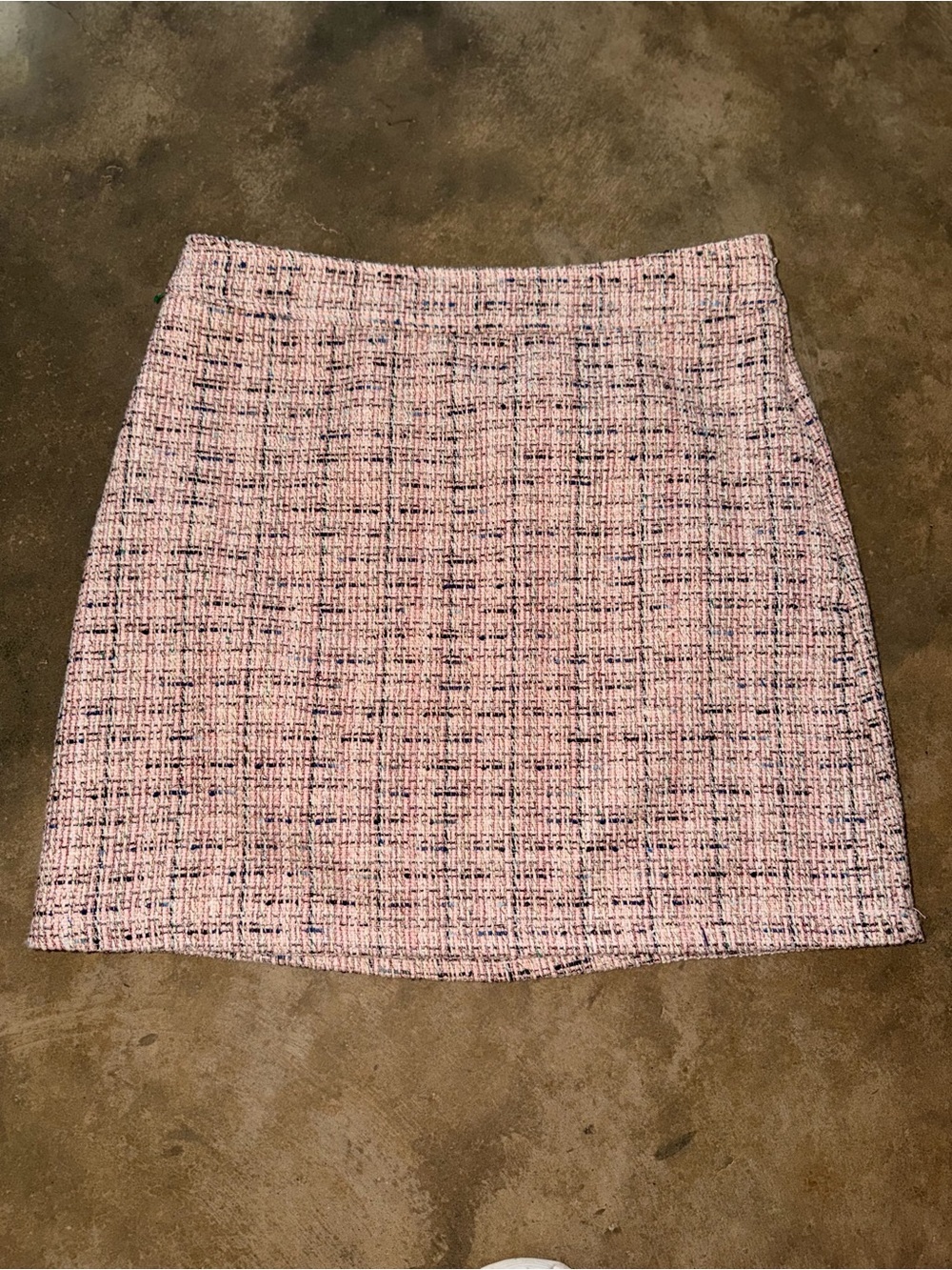 LOFT Pink Tweed Mini Skirt Size 6 Boucle Lined Career Classic Preppy - Picture 1 of 11